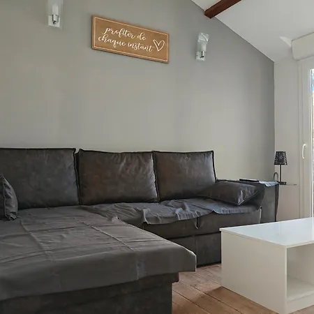 Relax - Maison De * Vias